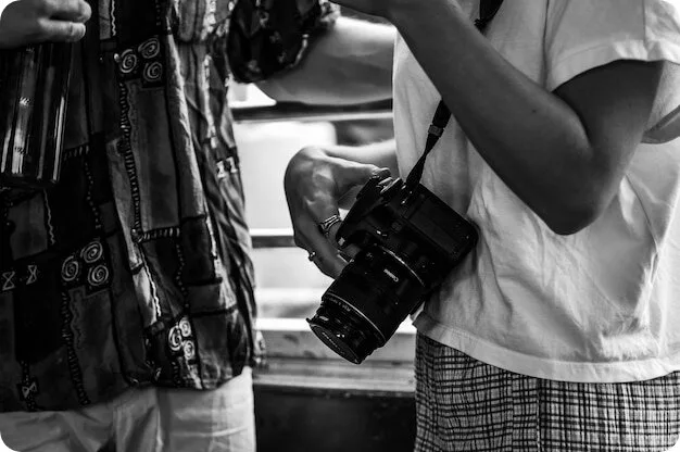 Comment établir des tarifs compétitifs pour un tournage éducatif ? 4 flexibilité avec différents types de clients